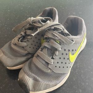 Kids Nike Sneakers size 1Y